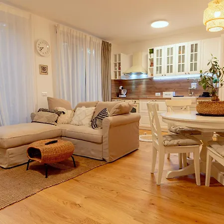 Apartment Anur Ii Ptuj